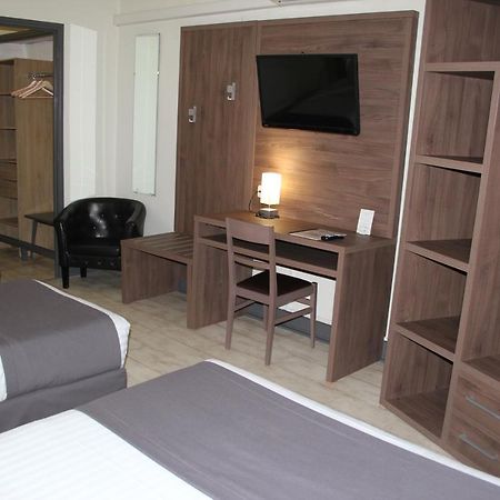 Hotel Univers Carpentras Eksteriør bilde
