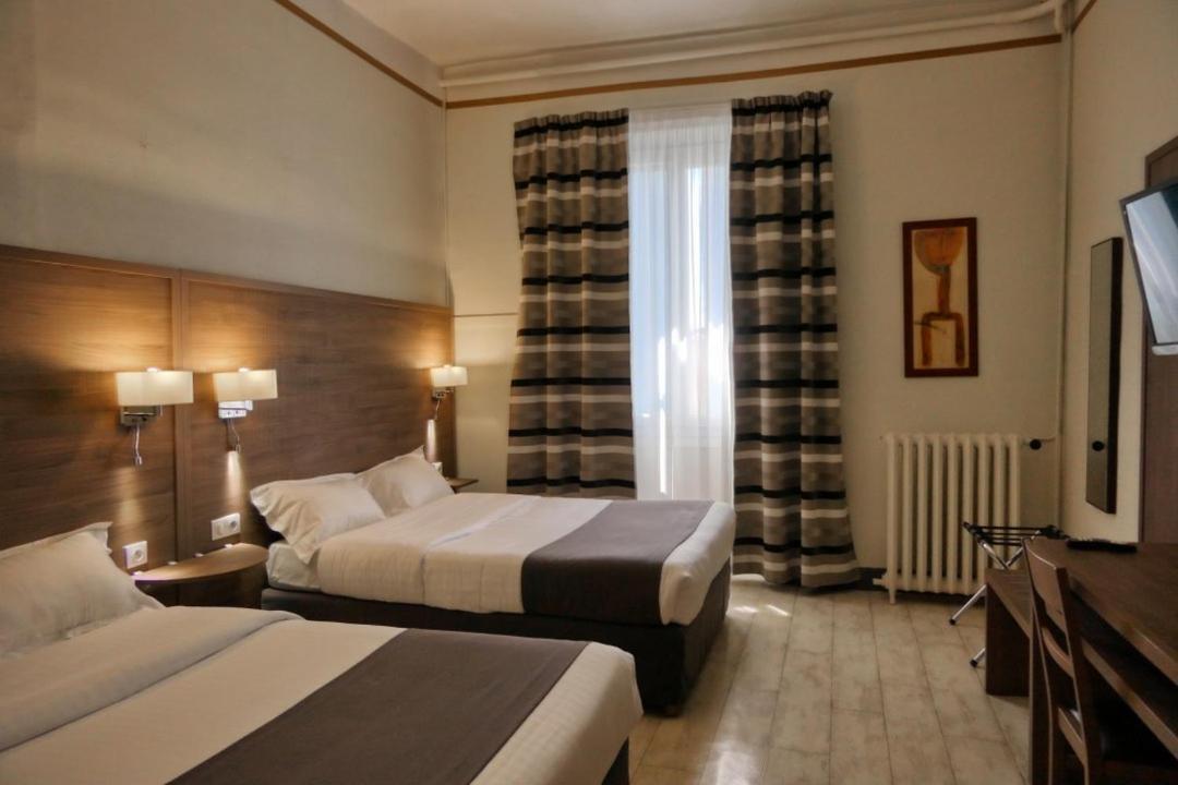 Hotel Univers Carpentras Eksteriør bilde